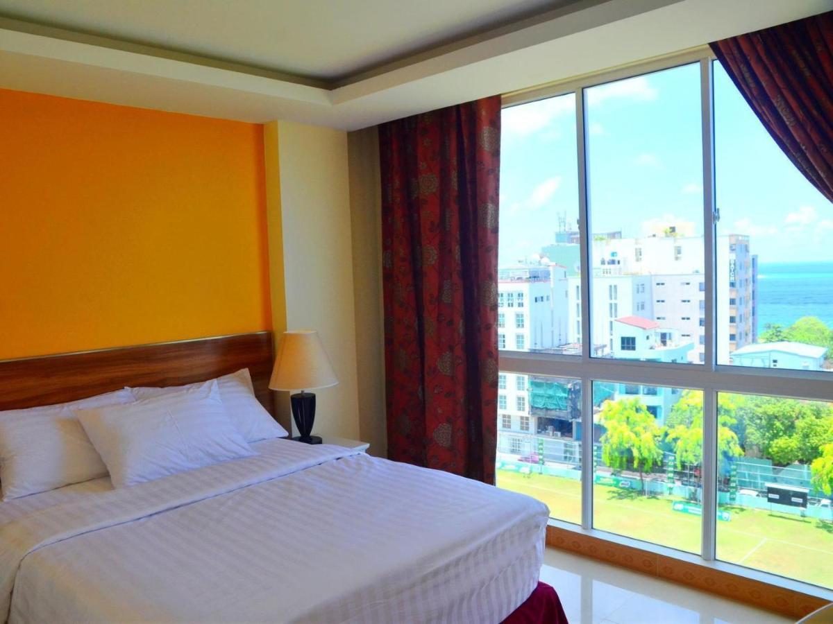 The Grand View Hotel Malé Exterior foto